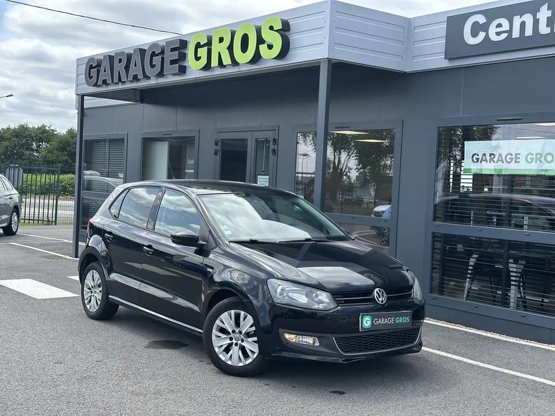 Photo de la voiture VOLKSWAGEN POLO 1.2 70 Life