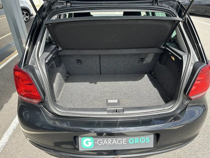 Photo de la voiture VOLKSWAGEN POLO 1.2 70 Life