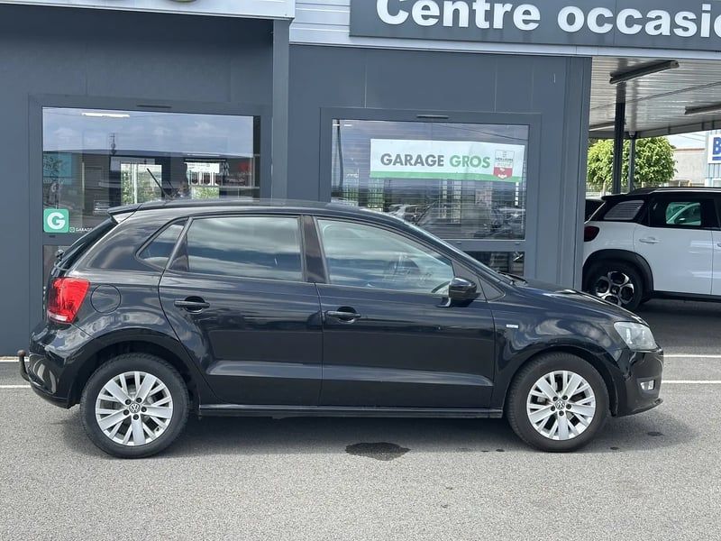 Photo de la voiture VOLKSWAGEN POLO 1.2 70 Life