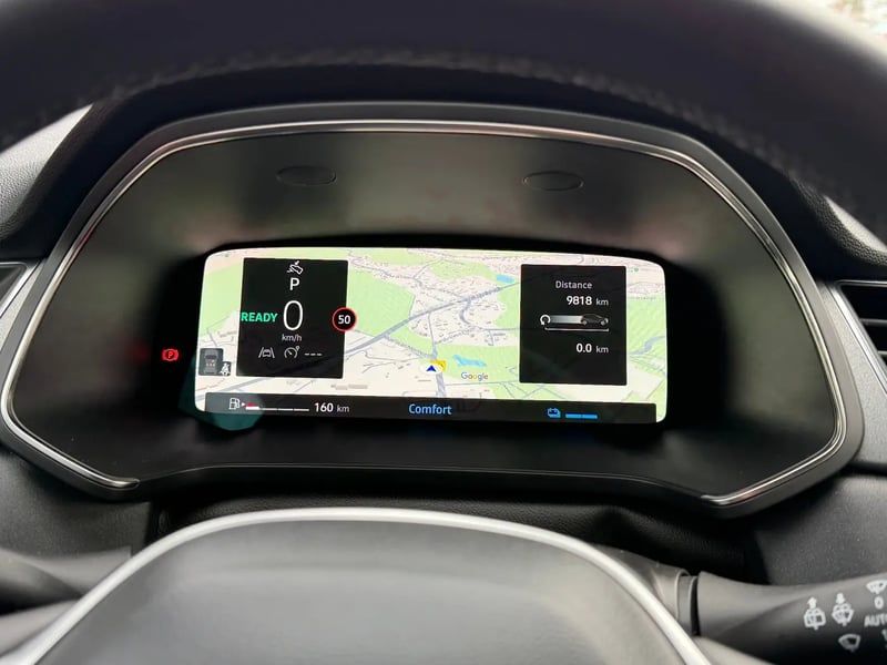 Photo de la voiture RENAULT CAPTUR E-Tech full hybrid 145 ch Techno