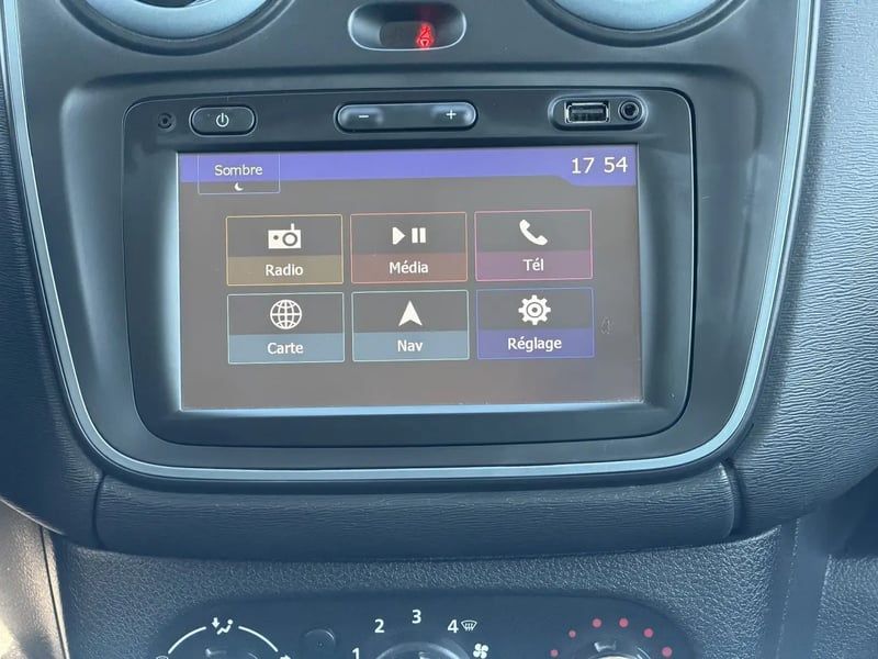 Photo de la voiture DACIA LODGY TCe 115 5 places Stepway