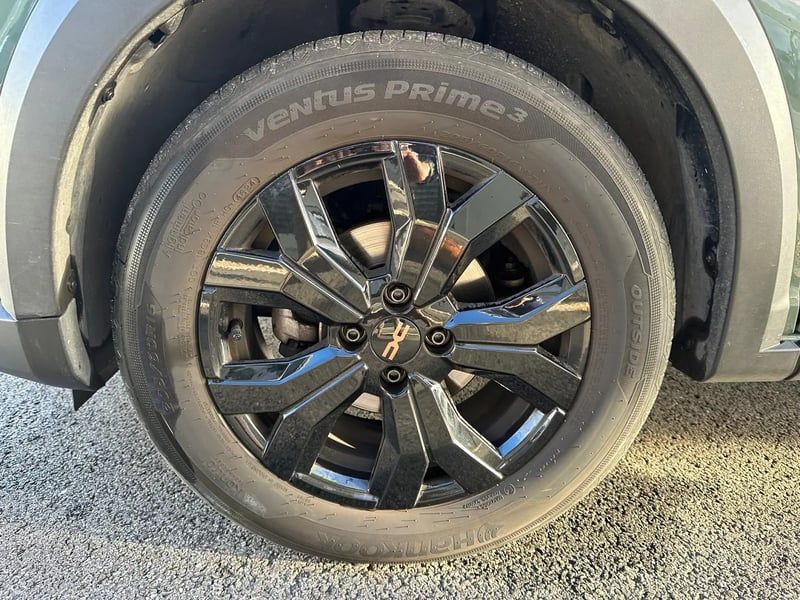 Photo de la voiture DACIA SANDERO ECO-G 100 GSR2 Stepway Extreme +