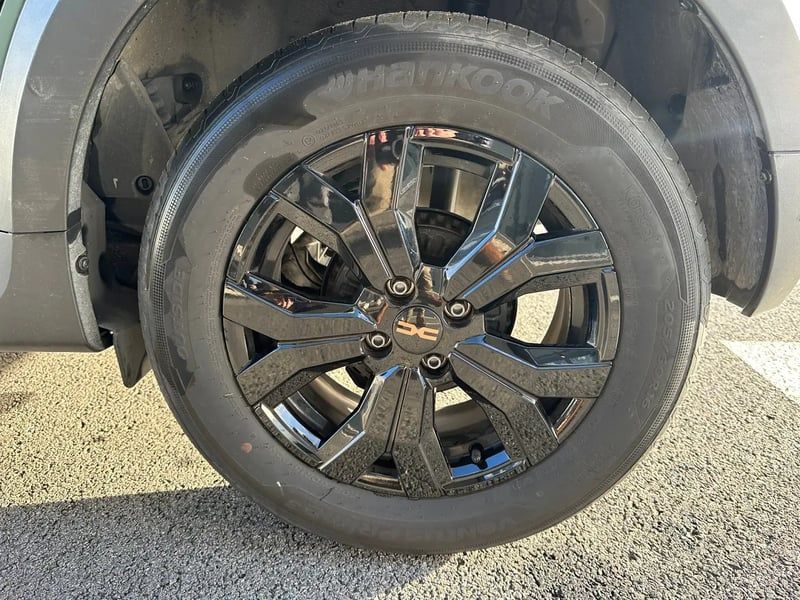 Photo de la voiture DACIA SANDERO ECO-G 100 GSR2 Stepway Extreme +