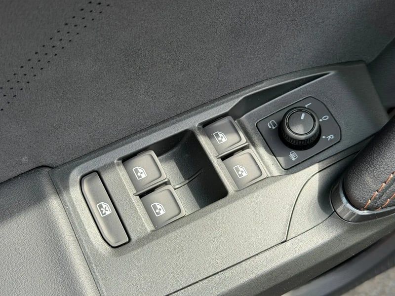Photo de la voiture CUPRA FORMENTOR 2.0 TDI 150 ch DSG7 V