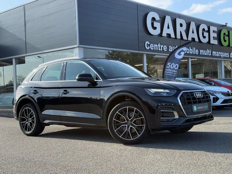 Photo de la voiture AUDI Q5 40 TDI 204 S tronic 7 Quattro S line