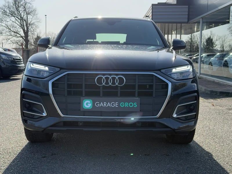 Photo de la voiture AUDI Q5 40 TDI 204 S tronic 7 Quattro S line