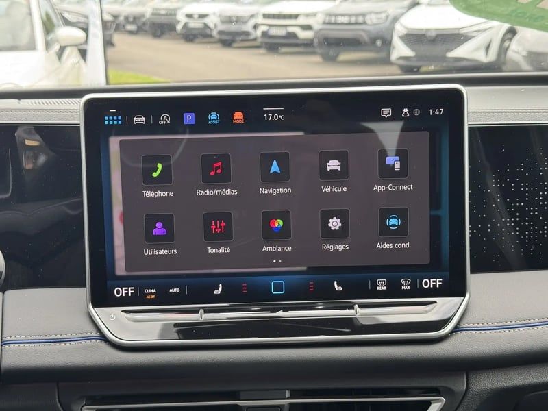 Photo de la voiture VOLKSWAGEN TIGUAN 2.0 TDI 150ch DSG7 R-Line