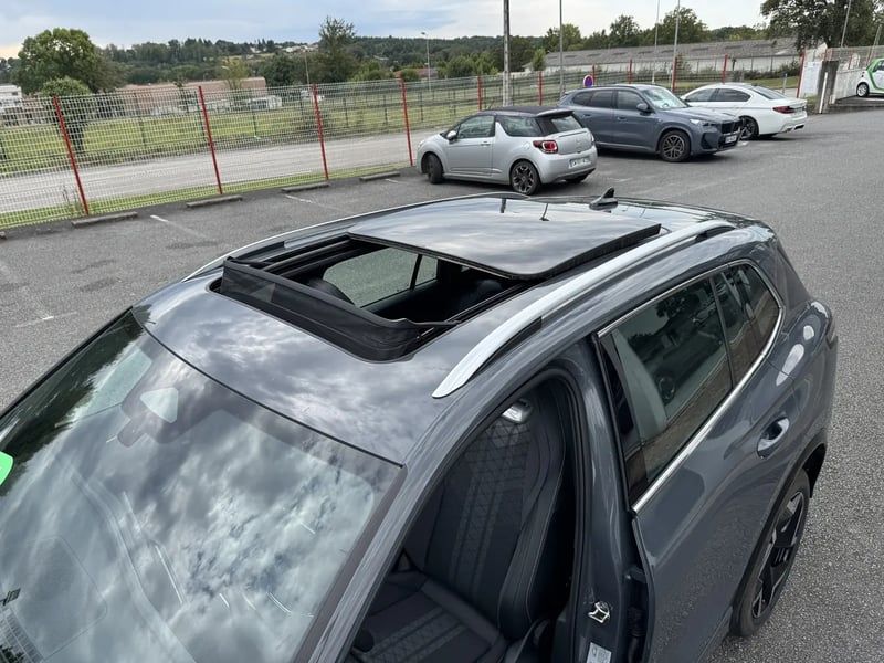 Photo de la voiture VOLKSWAGEN TIGUAN 2.0 TDI 150ch DSG7 R-Line