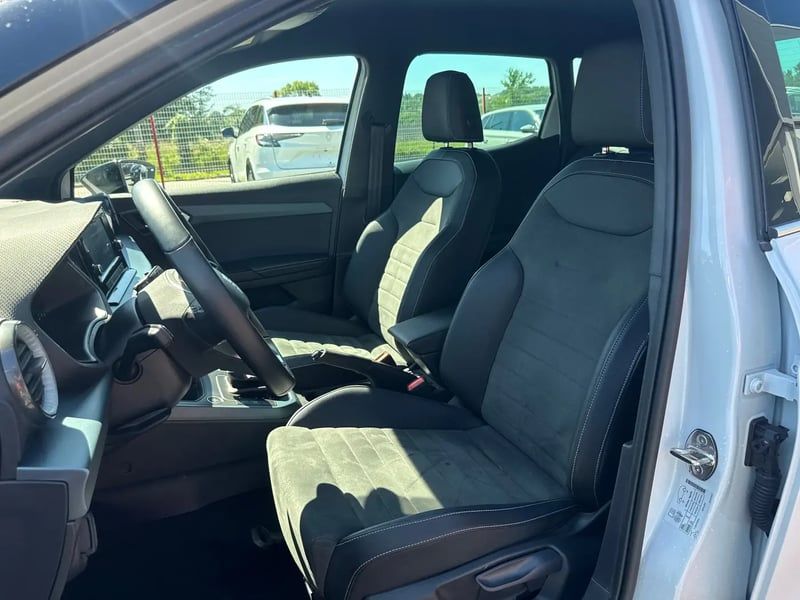 Photo de la voiture SEAT ARONA 1.0 TSI 115 ch Start/Stop DSG7 Xperience