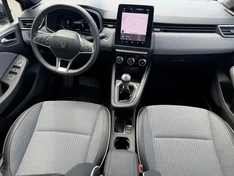 Photo de la voiture RENAULT CLIO V Eco-G 100 ch GSR2 Techno