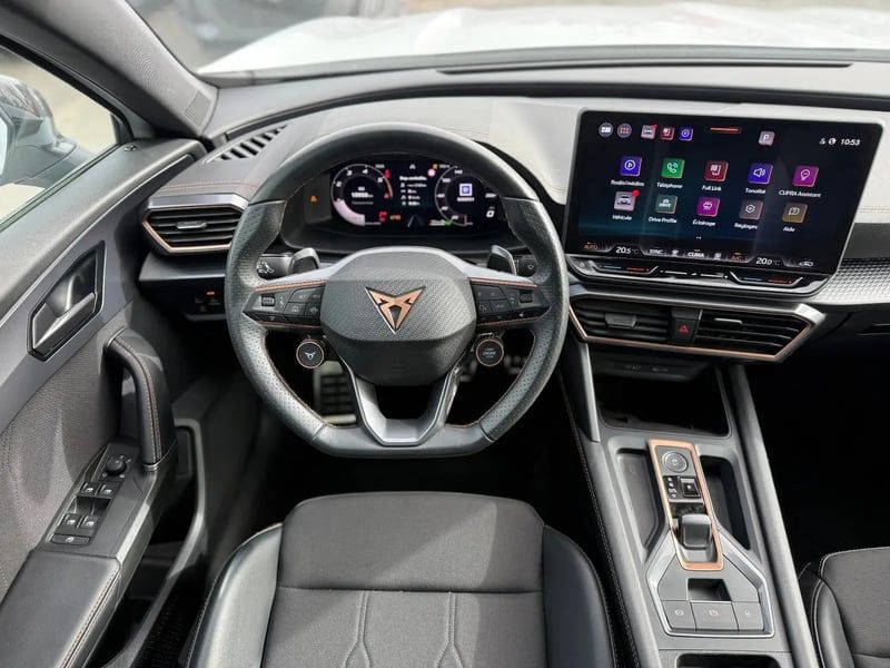 Photo de la voiture CUPRA FORMENTOR 2.0 TDI 150 ch DSG7 V