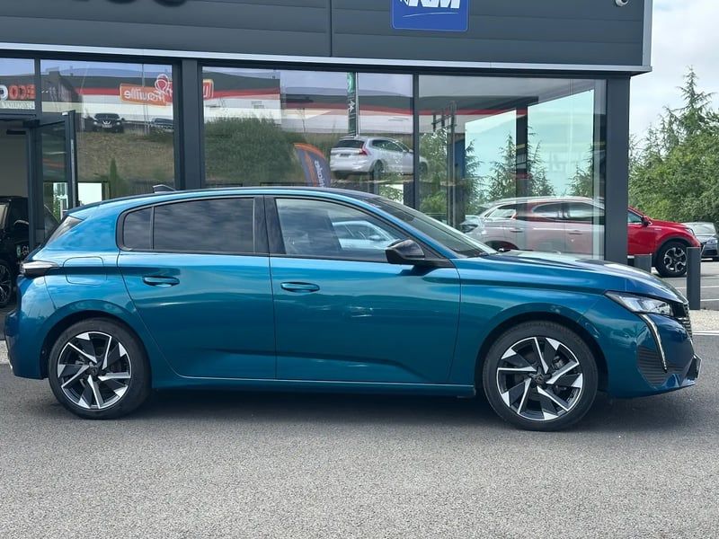 Photo de la voiture PEUGEOT 308 PureTech 130ch S&S BVM6 Allure