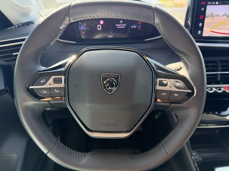 Photo de la voiture PEUGEOT 208 100 S&S BVM6 Allure