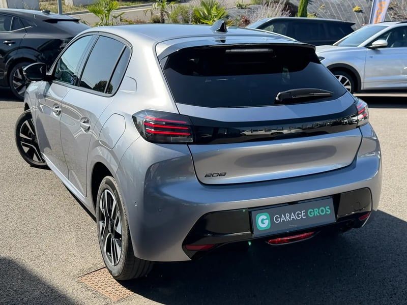 Photo de la voiture PEUGEOT 208 100 S&S BVM6 Allure