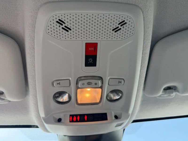 Photo de la voiture PEUGEOT 208 100 S&S BVM6 Allure