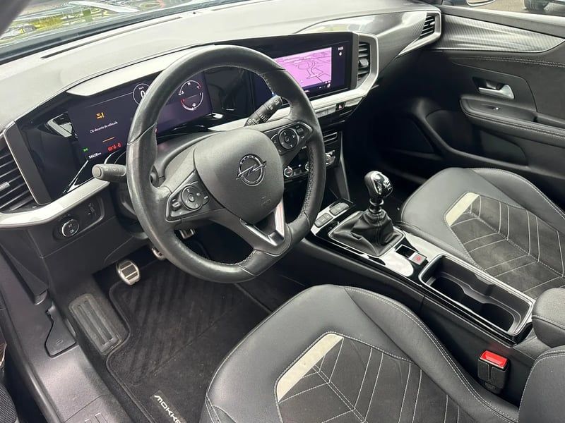 Photo de la voiture OPEL MOKKA 1.5 Diesel 110 ch BVM6 Ultimate