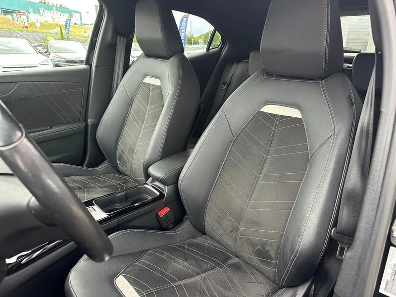 Photo de la voiture OPEL MOKKA 1.5 Diesel 110 ch BVM6 Ultimate