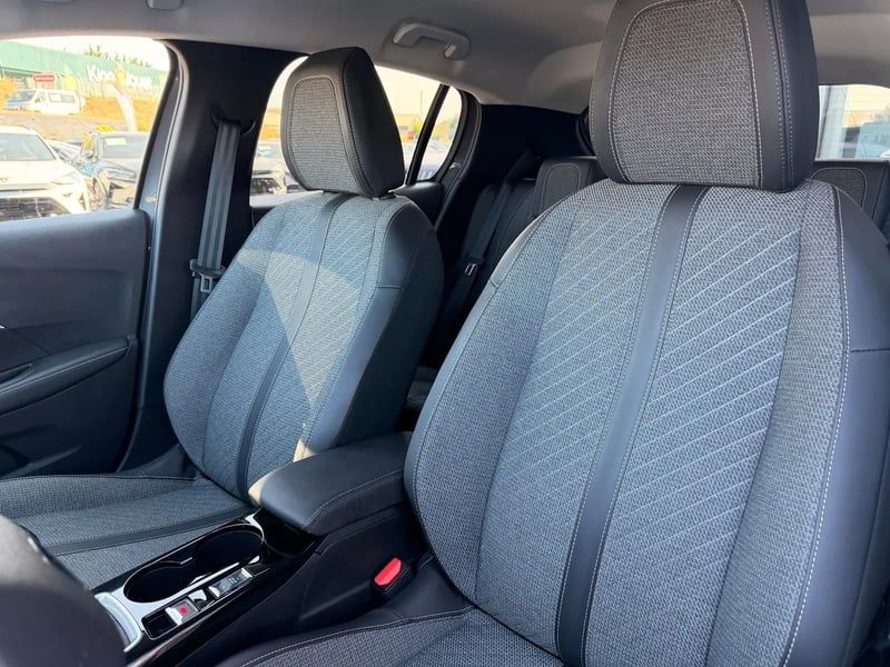 Photo de la voiture PEUGEOT 208 100 S&S BVM6 Allure