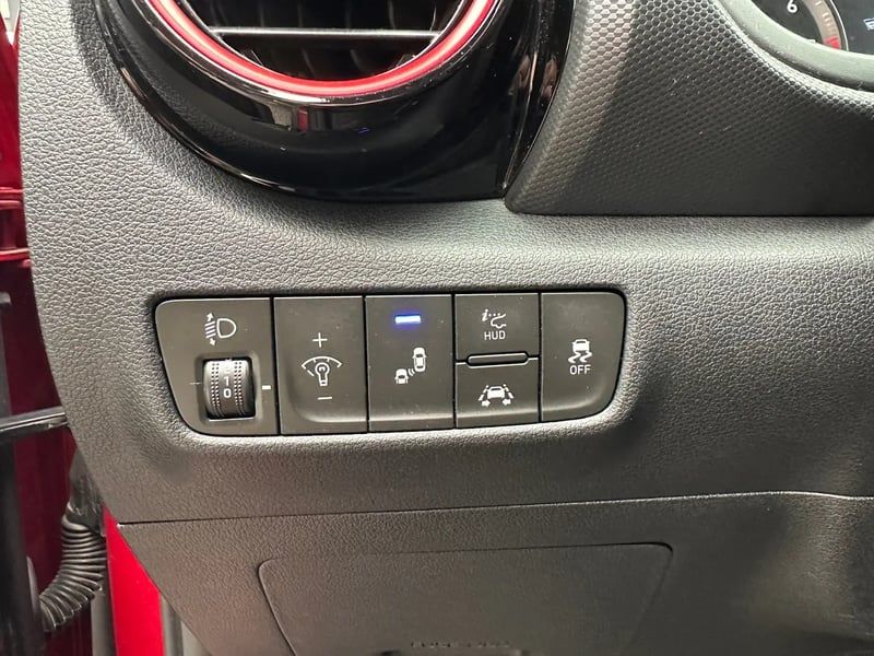 Photo de la voiture HYUNDAI KONA 1.0 T-GDi 120 Creative