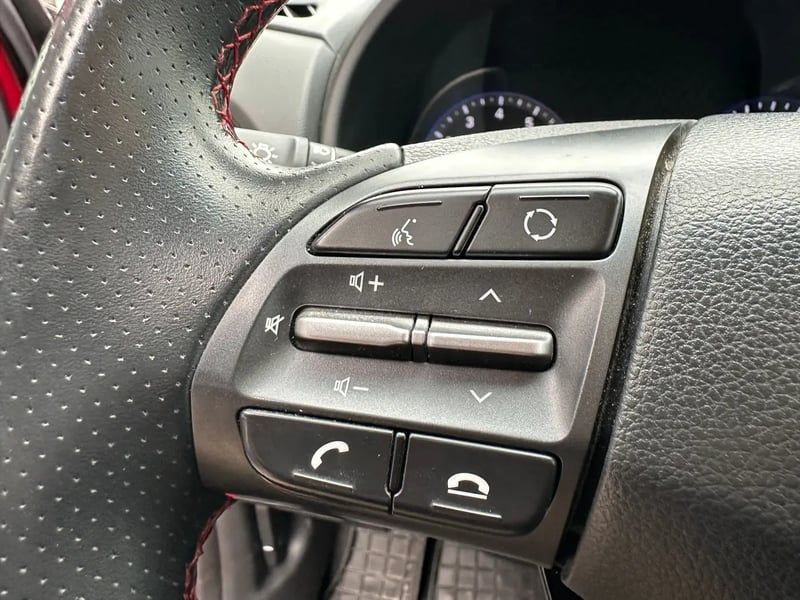 Photo de la voiture HYUNDAI KONA 1.0 T-GDi 120 Creative