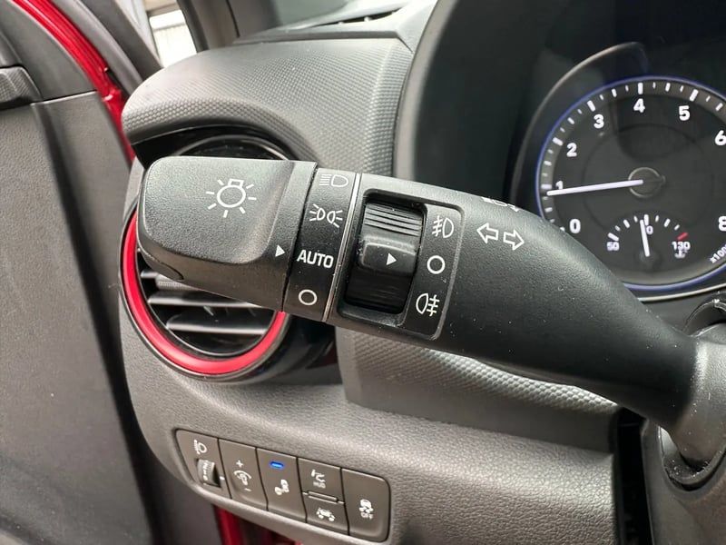 Photo de la voiture HYUNDAI KONA 1.0 T-GDi 120 Creative