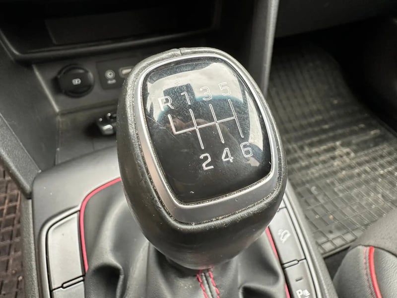 Photo de la voiture HYUNDAI KONA 1.0 T-GDi 120 Creative