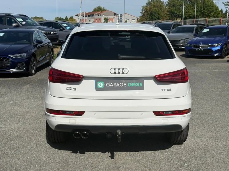 Photo de la voiture AUDI Q3 1.4 TFSI COD 150 ch S tronic 6 S line