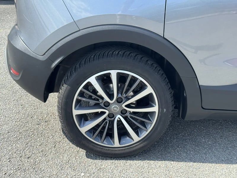 Photo de la voiture OPEL CROSSLAND X 1.2 Turbo 130 ch Innovation