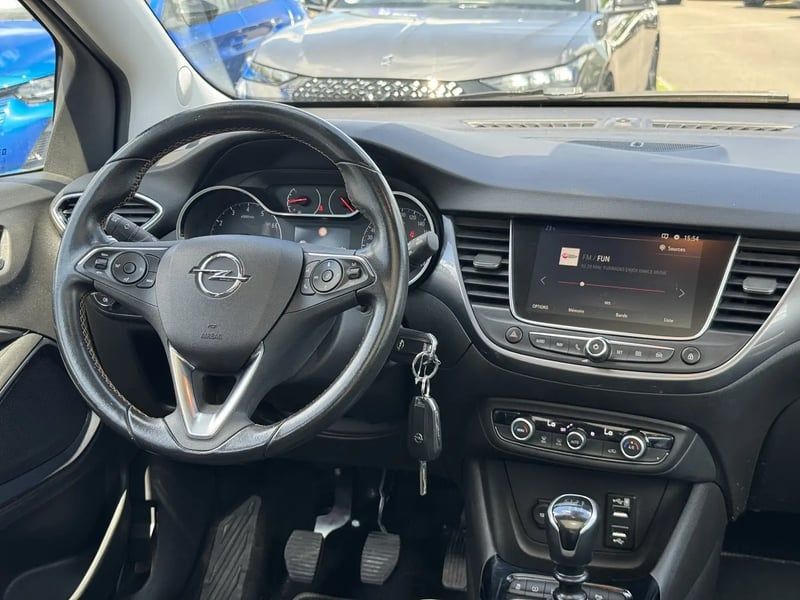 Photo de la voiture OPEL CROSSLAND X 1.2 Turbo 130 ch Innovation