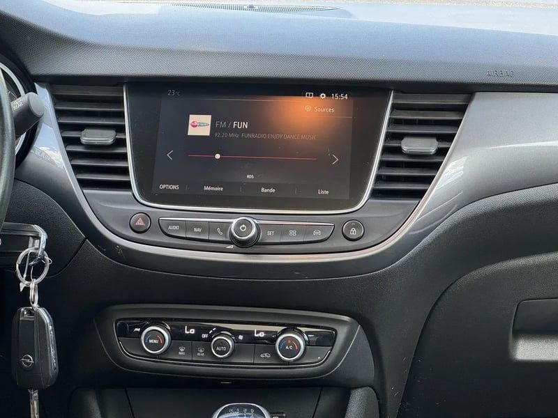 Photo de la voiture OPEL CROSSLAND X 1.2 Turbo 130 ch Innovation