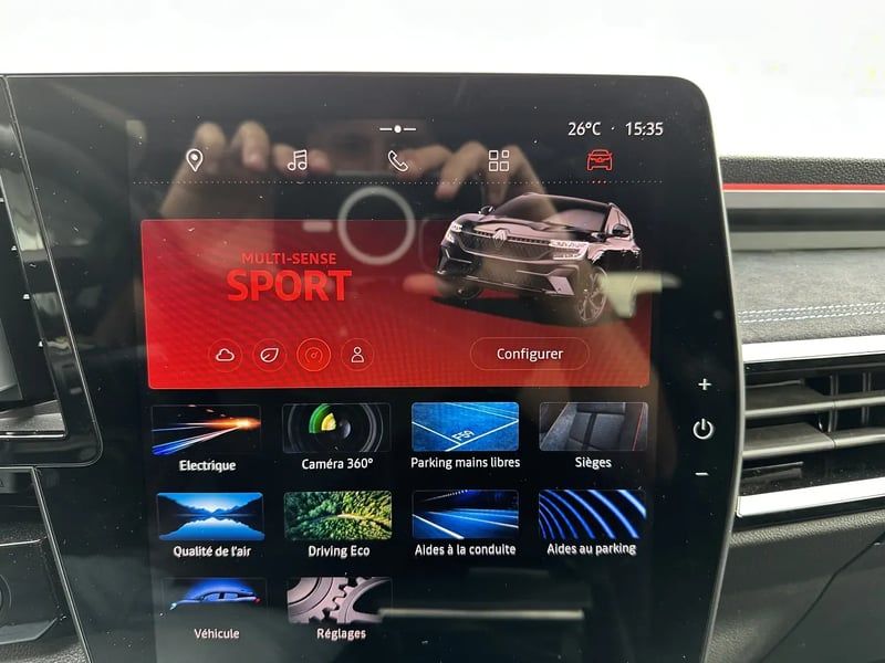 Photo de la voiture RENAULT AUSTRAL E-Tech hybrid 200 Iconic esprit Alpine