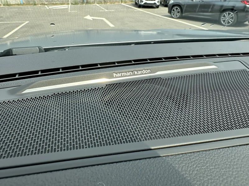 Photo de la voiture RENAULT AUSTRAL E-Tech hybrid 200 Iconic esprit Alpine