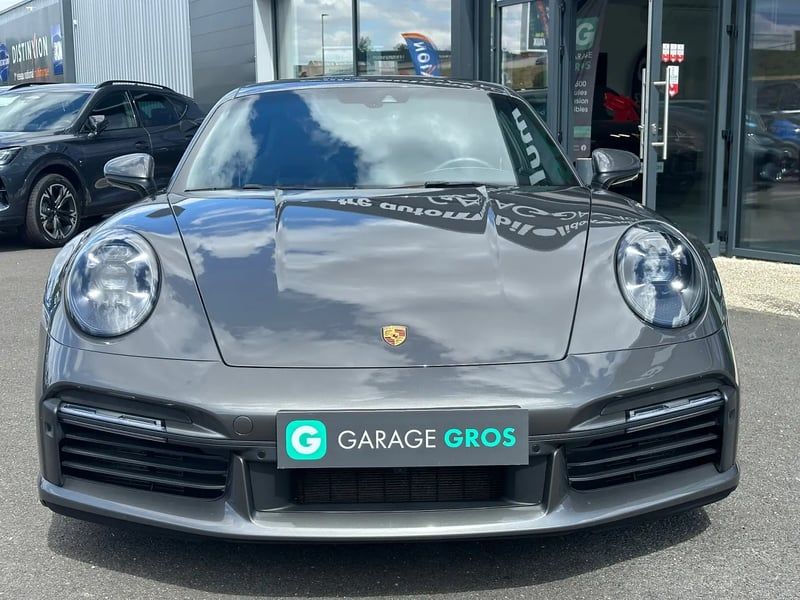 Photo de la voiture PORSCHE 911 TURBO S Coupe 3.8i 650 PDK