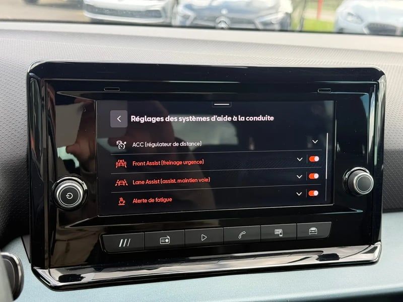 Photo de la voiture SEAT ARONA 1.0 TSI 110 ch Start/Stop BVM6 Xperience