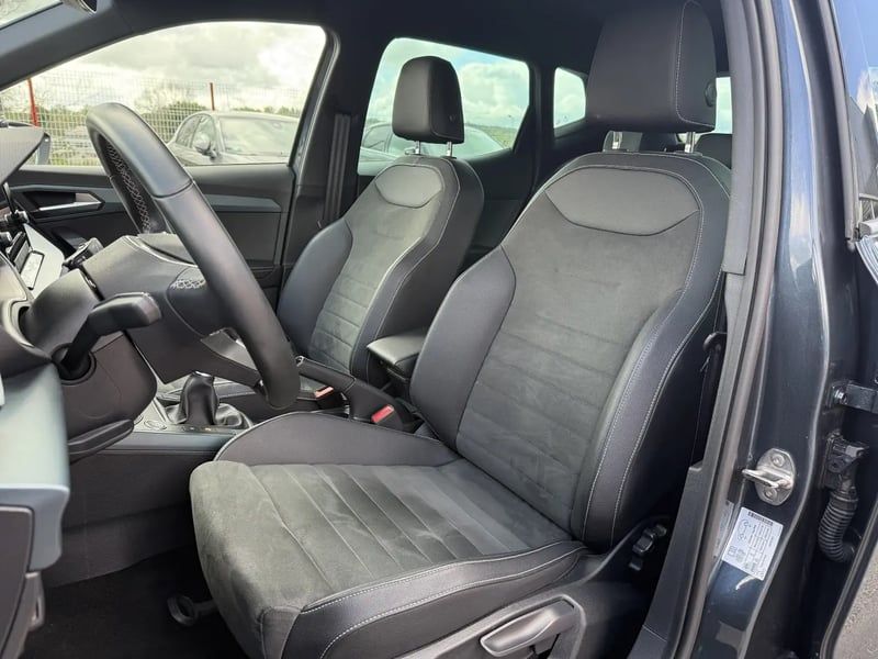 Photo de la voiture SEAT ARONA 1.0 TSI 110 ch Start/Stop BVM6 Xperience