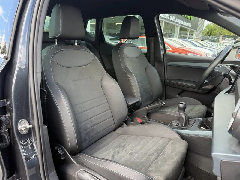 Photo de la voiture SEAT ARONA 1.0 TSI 110 ch Start/Stop BVM6 Xperience
