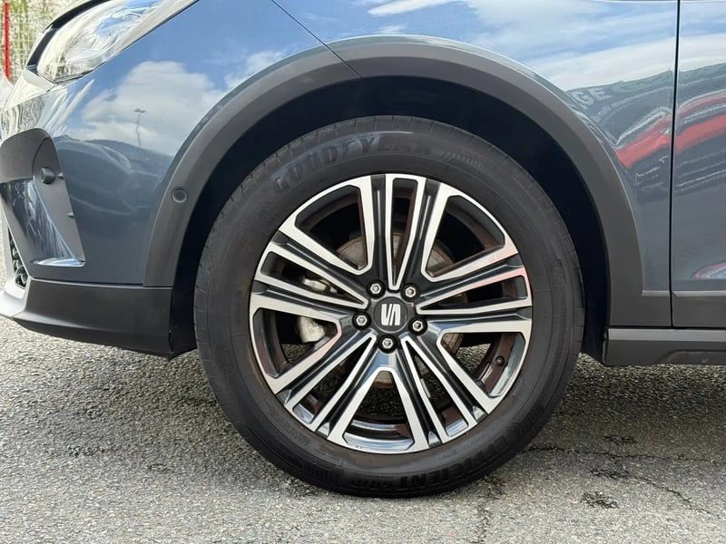 Photo de la voiture SEAT ARONA 1.0 TSI 110 ch Start/Stop BVM6 Xperience