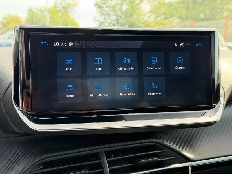 Photo de la voiture PEUGEOT 2008 ELECTRIQUE 156 ch 54 kWh Allure