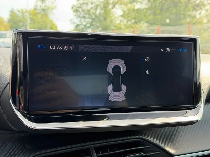 Photo de la voiture PEUGEOT 2008 ELECTRIQUE 156 ch 54 kWh Allure