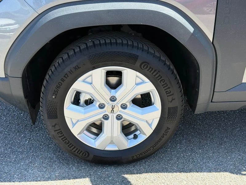 Photo de la voiture DACIA DUSTER Hybrid-G 150 4x4 Expression