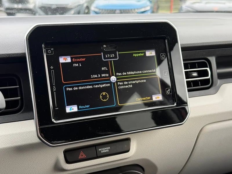 Photo de la voiture SUZUKI IGNIS 1.2 Dualjet Pack