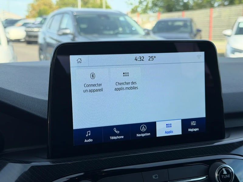 Photo de la voiture FORD KUGA 2.0 TDCi 120 S&S 4x2 Powershift ST-Line