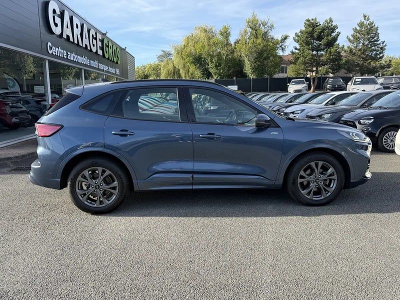 Photo de la voiture FORD KUGA 2.0 TDCi 120 S&S 4x2 Powershift ST-Line