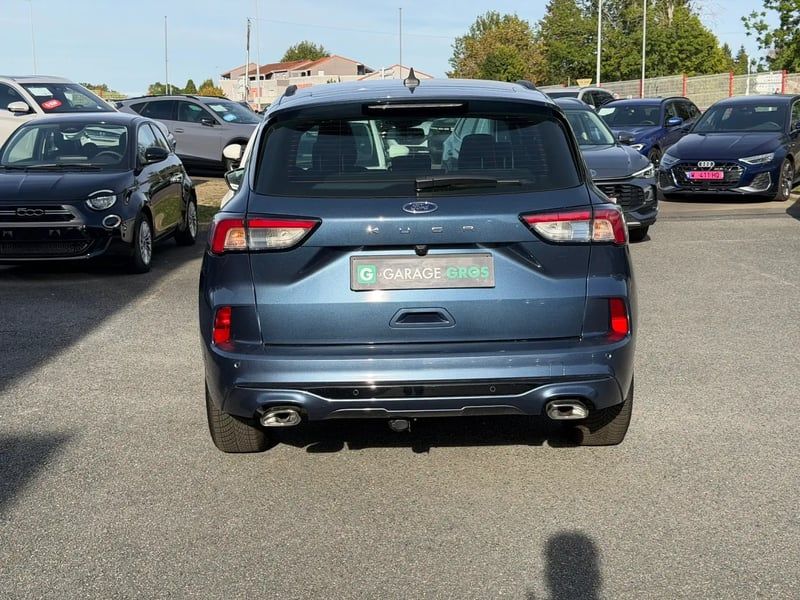 Photo de la voiture FORD KUGA 2.0 TDCi 120 S&S 4x2 Powershift ST-Line