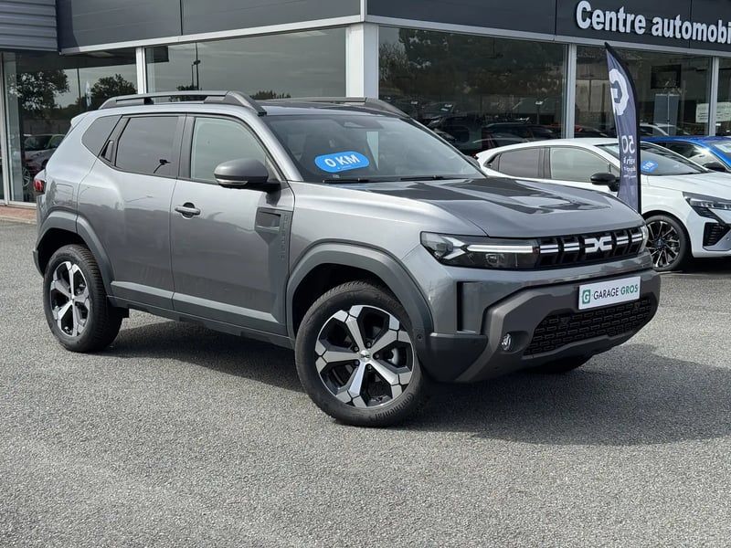 Photo de la voiture DACIA DUSTER TCe 130 4x4 Journey