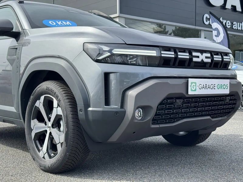 Photo de la voiture DACIA DUSTER TCe 130 4x4 Journey