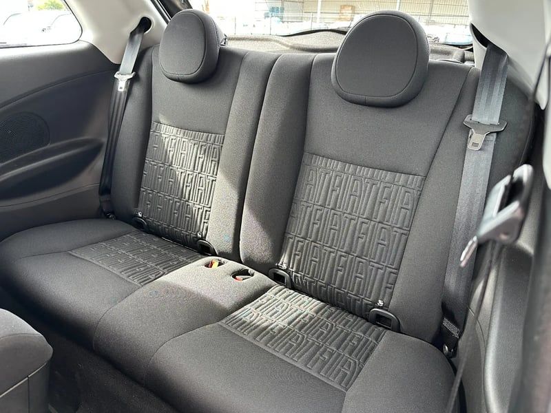 Photo de la voiture FIAT 500e BERLINE 500 e 118 ch Nouvelle 500