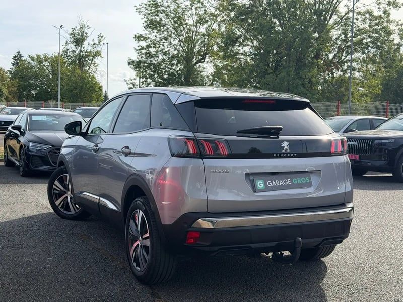 Photo de la voiture PEUGEOT 3008 Puretech 130ch S&S EAT8 Allure Pack