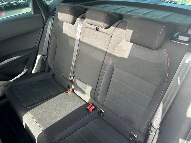 Photo de la voiture SEAT ATECA 1.5 TSI 150 ch ACT Start/Stop FR