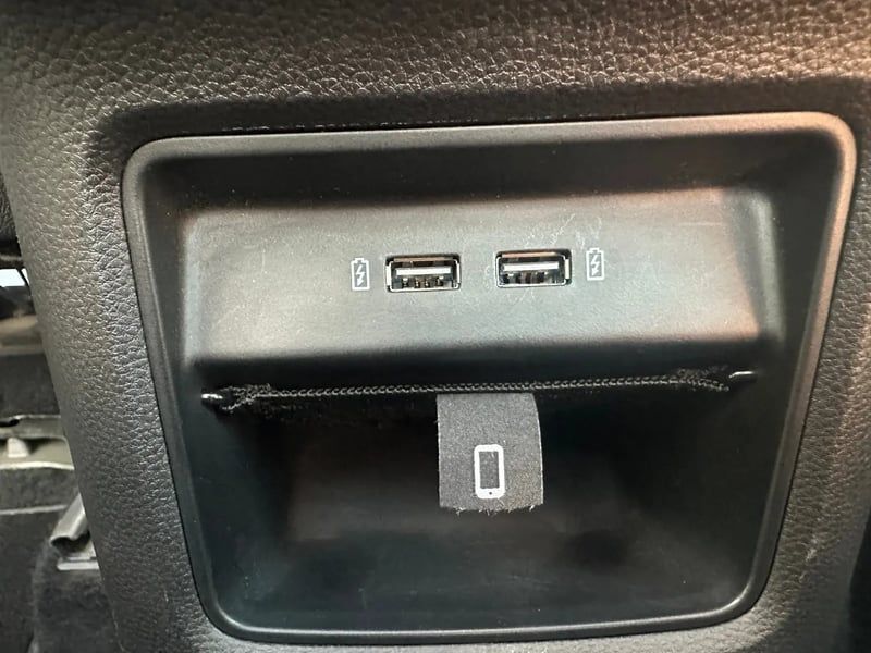 Photo de la voiture SEAT ATECA 1.5 TSI 150 ch ACT Start/Stop FR